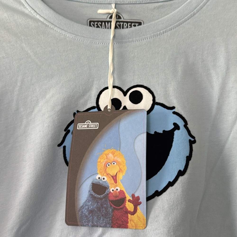 Cookie Monster Women’s pajamas size medium (8/10) NWT - Picture 3 of 5